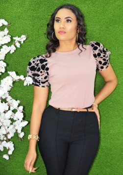 PUFF SLEEVE DOTTED TOP